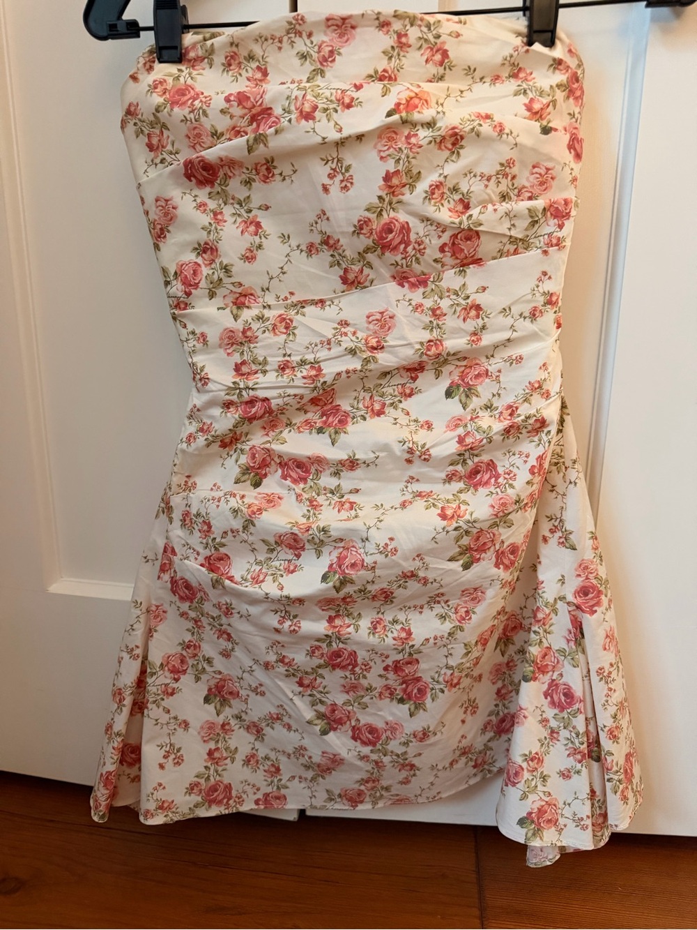 House of CB White Strapless Mini Dress with Pink Rose Print - Picture 4 of 4